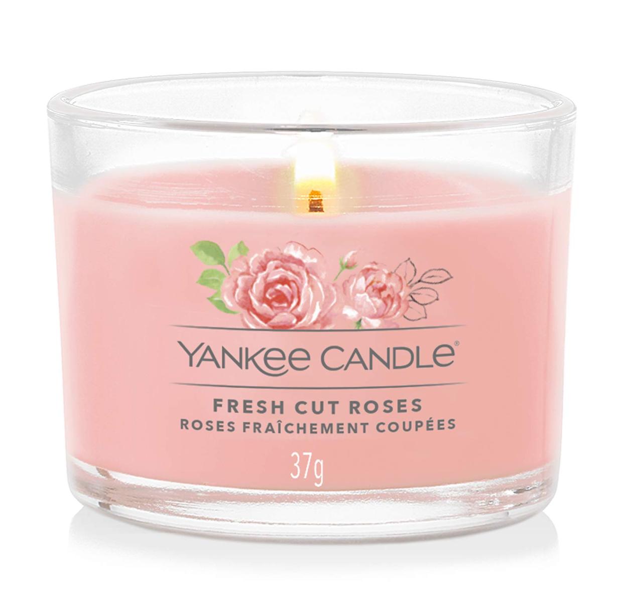 Yankee Candle - Candela votiva in vetro Fresh Cut Roses