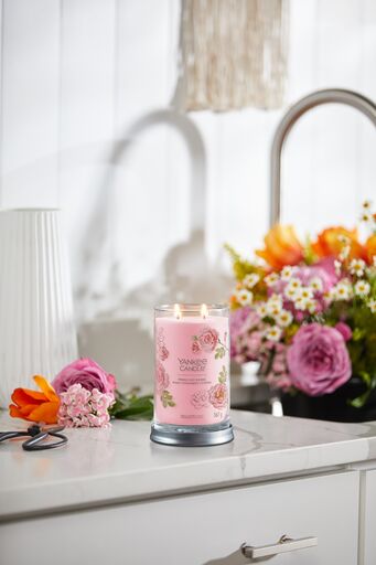 Yankee Candle Signature - Tumbler Grande Fresh Cut Roses